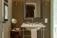 mirrors-2019-18